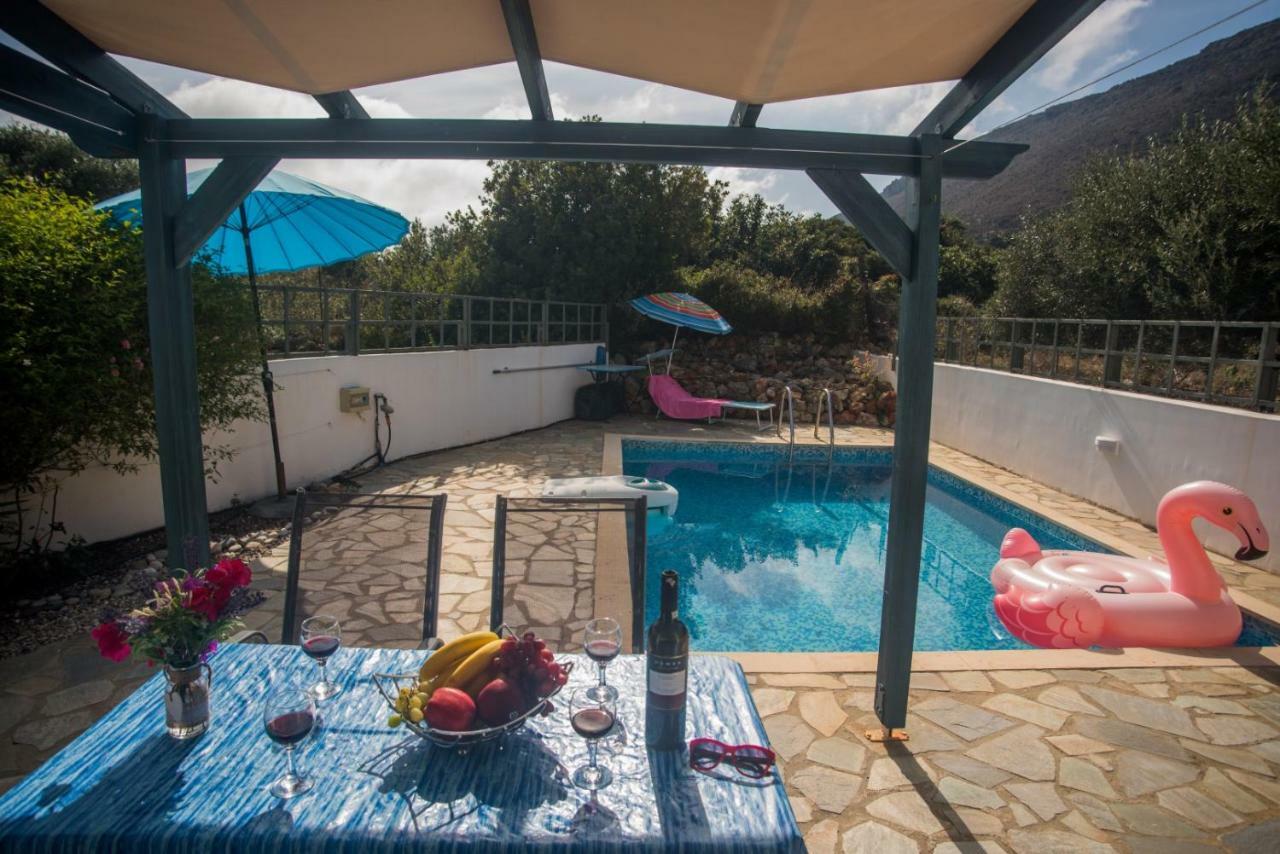 Villa Afou Afráta 외부 사진